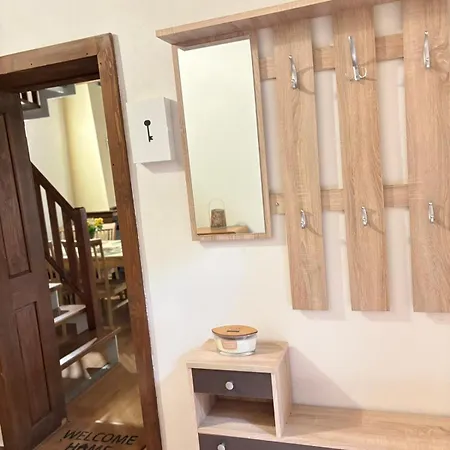 Pri Vode Lodge Kelca