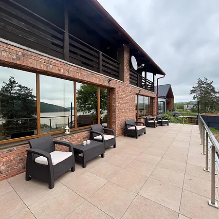 Pri Vode Jaktstuga Kelca