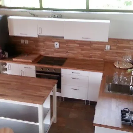 Lodge Pri Vode Kelca