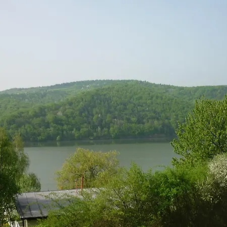 Lodge Pri Vode Kelca