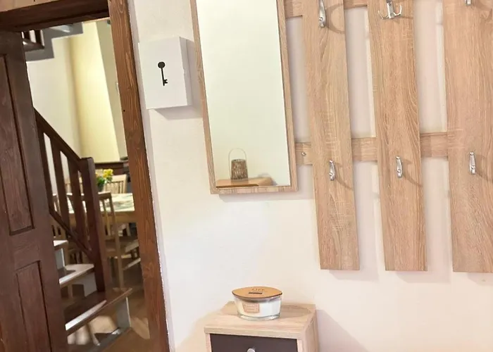 Pri Vode Lodge Kelca