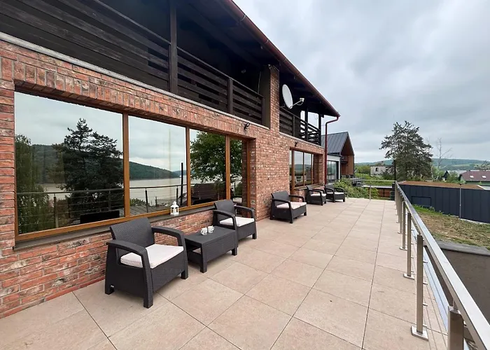 Pri Vode Lodge Kelca